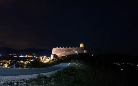 Slikovni prilog: Solarna rasvjeta puta prema Sokocu